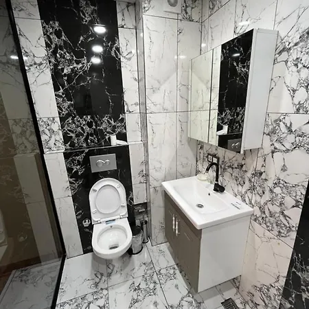 Kadikoey Viva & Hotel