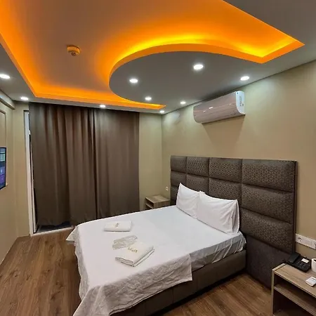 Hotel Kadikoey Viva &